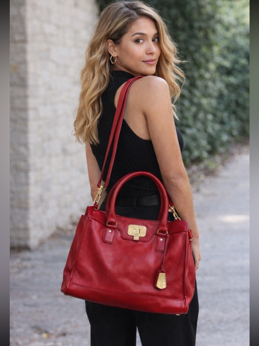 Cole Haan‎ Red Leather
Vintage Valise Novelty
Kendra Tote Bag w/ Shoulder
Strap